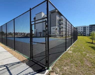 5587 Millenia Park Blvd - Photo Thumbnail 15