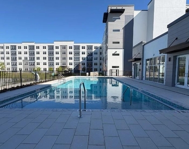 5587 Millenia Park Blvd - Photo Thumbnail 17
