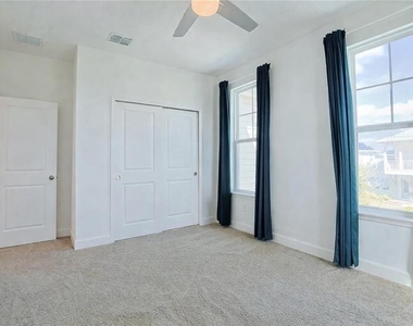 7038 Arnoldson Street - Photo Thumbnail 12