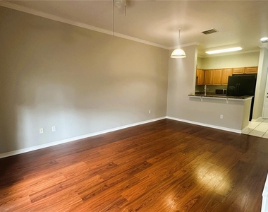 2525 Lancien Court - Photo Thumbnail 4