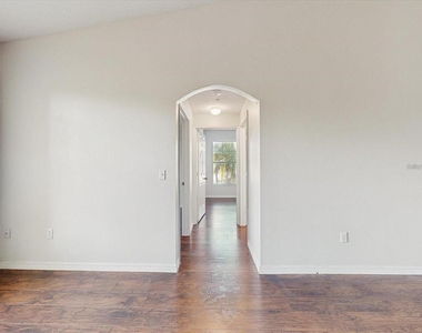 5578 Metrowest Boulevard - Photo Thumbnail 12