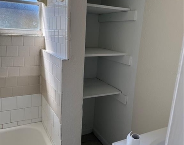 2109 N 13th Street - Photo Thumbnail 5