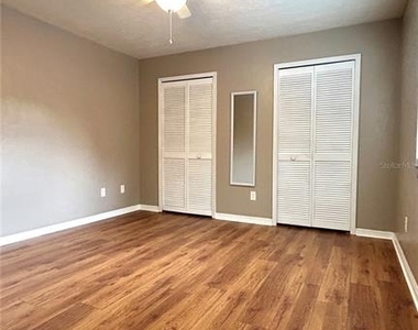 5855 Sw 8th Place - Photo Thumbnail 3