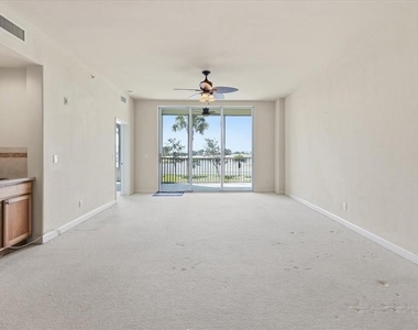 10045 Links Lane - Photo Thumbnail 13