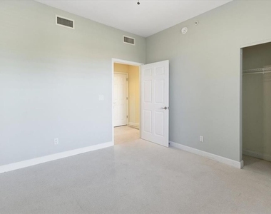 10045 Links Lane - Photo Thumbnail 25