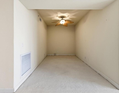 10045 Links Lane - Photo Thumbnail 11
