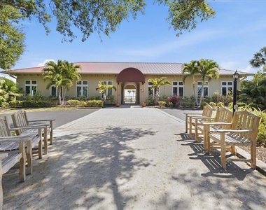 10045 Links Lane - Photo Thumbnail 35