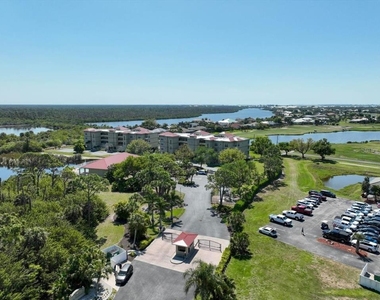 10045 Links Lane - Photo Thumbnail 42