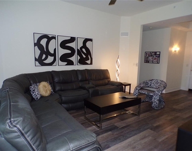 98 Vivante Boulevard - Photo Thumbnail 8