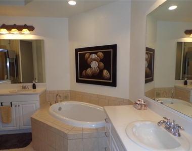 98 Vivante Boulevard - Photo Thumbnail 17