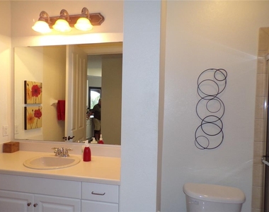 98 Vivante Boulevard - Photo Thumbnail 23