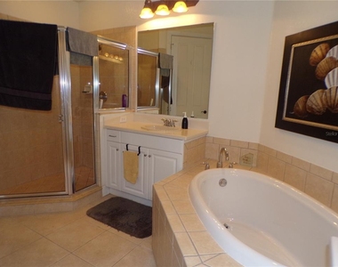 98 Vivante Boulevard - Photo Thumbnail 18