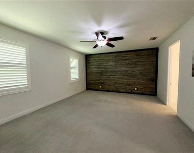 3775 Manorwood Loop - Photo Thumbnail 12