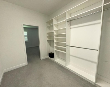 3775 Manorwood Loop - Photo Thumbnail 18