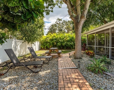 2363 Milford Circle - Photo Thumbnail 23