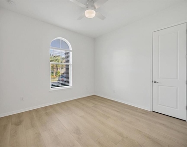 7228 Great Egret Boulevard - Photo Thumbnail 25