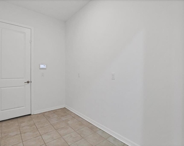 7228 Great Egret Boulevard - Photo Thumbnail 32