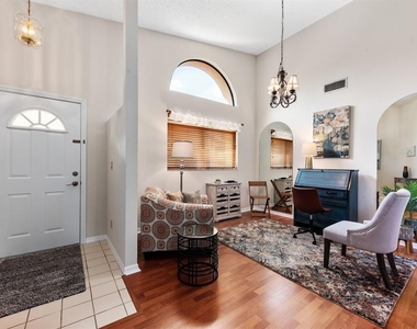 5656 Ashton Lake Drive - Photo Thumbnail 2