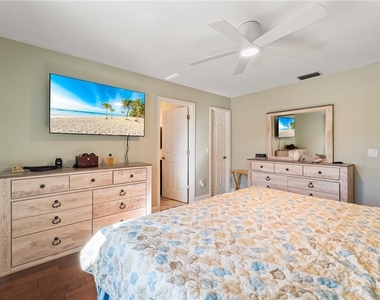 12371 Minot Avenue - Photo Thumbnail 13