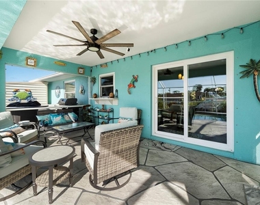 12371 Minot Avenue - Photo Thumbnail 22