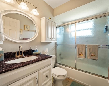 12371 Minot Avenue - Photo Thumbnail 17