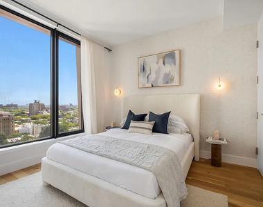 20 Rockwell Place - Photo Thumbnail 2