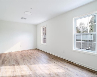 80 South Street - Photo Thumbnail 14