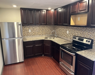 32 Cook Avenue - Photo Thumbnail 1