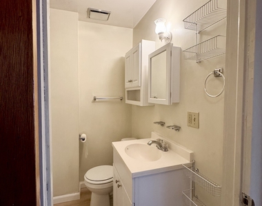 254 Ward Street - Photo Thumbnail 9