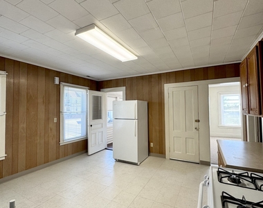 254 Ward Street - Photo Thumbnail 10