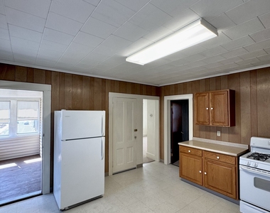 254 Ward Street - Photo Thumbnail 3