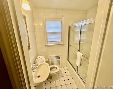 71 High Point Road - Photo Thumbnail 12