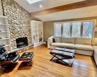 71 High Point Road - Photo Thumbnail 3