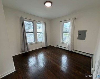 33 Marion Street - Photo Thumbnail 1