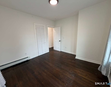 33 Marion Street - Photo Thumbnail 12