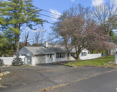 9 Daniel Road - Photo Thumbnail 1