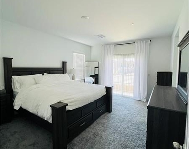 3284 Viola Hills Avenue - Photo Thumbnail 10
