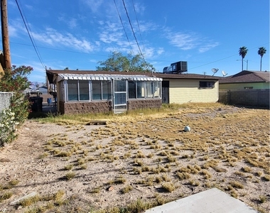 717 Van Ert Avenue - Photo Thumbnail 10