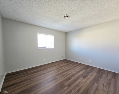 1617 Cordoba Lane - Photo Thumbnail 14