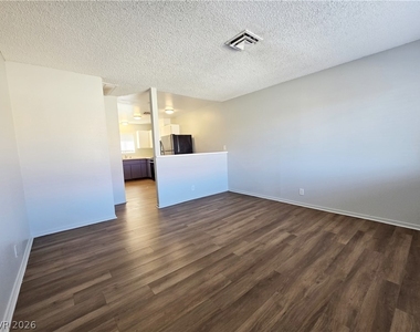 1617 Cordoba Lane - Photo Thumbnail 3