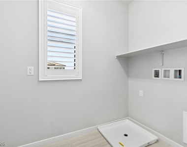 12089 Arrebol Avenue - Photo Thumbnail 25