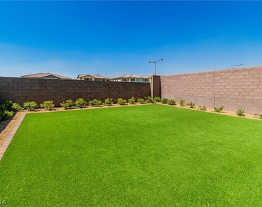 12089 Arrebol Avenue - Photo Thumbnail 29