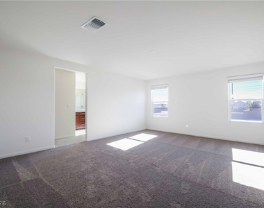 7087 Baza Avenue - Photo Thumbnail 11