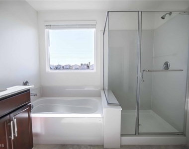 7087 Baza Avenue - Photo Thumbnail 15