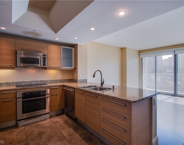 222 Karen Avenue - Photo Thumbnail 8