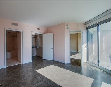 222 Karen Avenue - Photo Thumbnail 5