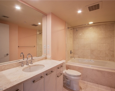 222 Karen Avenue - Photo Thumbnail 3