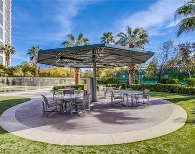 222 Karen Avenue - Photo Thumbnail 17
