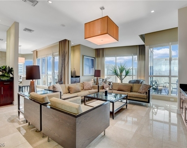 4575 Dean Martin Drive - Photo Thumbnail 10