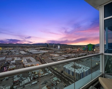 4575 Dean Martin Drive - Photo Thumbnail 8